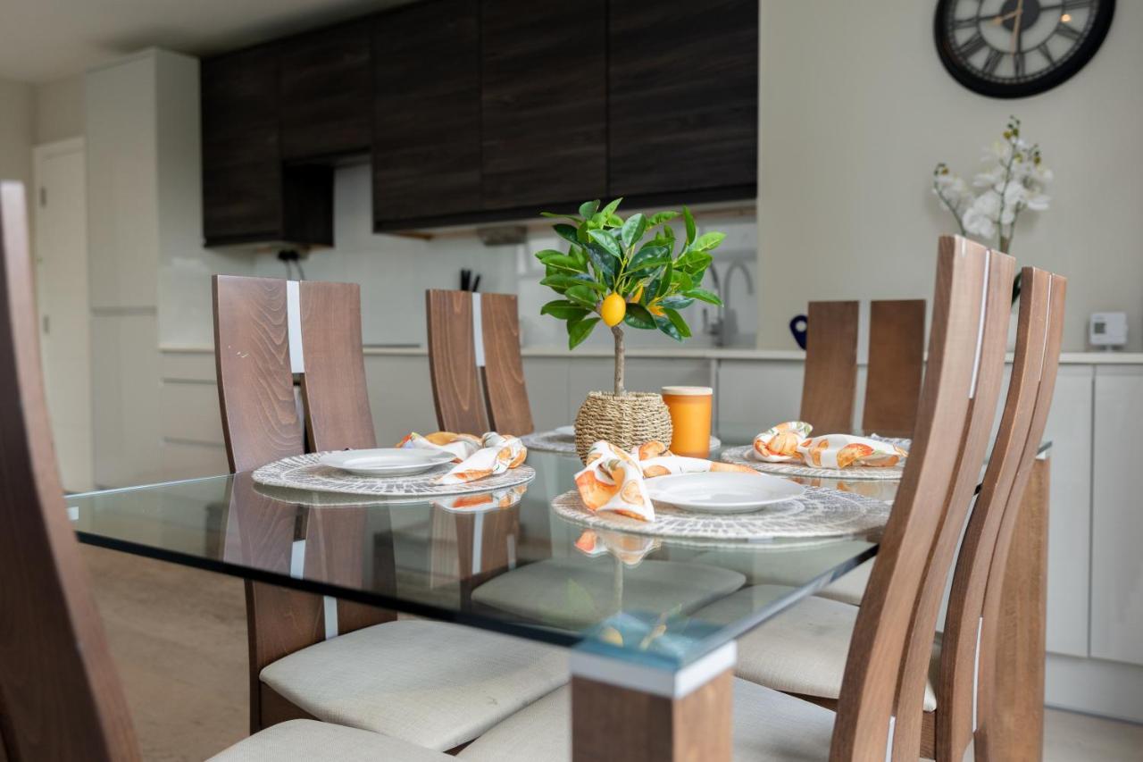 Star London Bell Lane 3-Bed Haven Apartment Hendon Ngoại thất bức ảnh